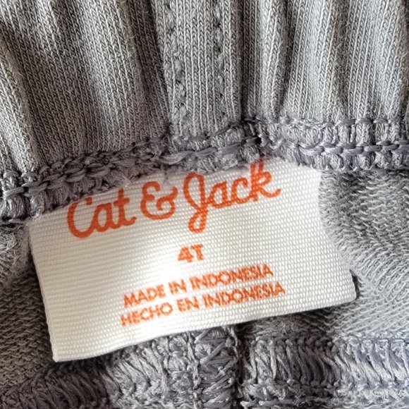 4-pc Set of Cat & Jack Cuffed Shorts (Size 4T) - Picture 3 of 3